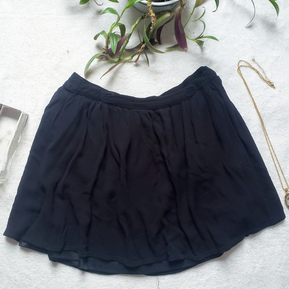 Black Pleated Miniskirt